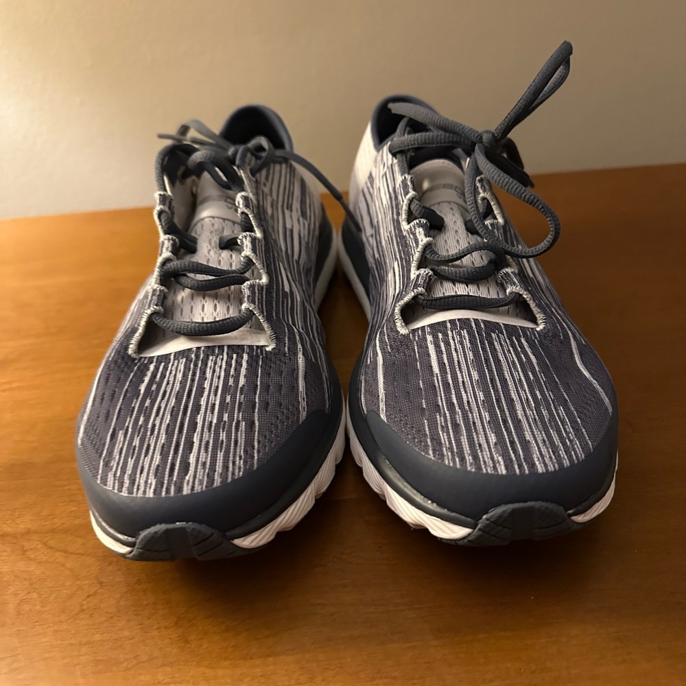 Under Armour Gray Athletic Shoes
